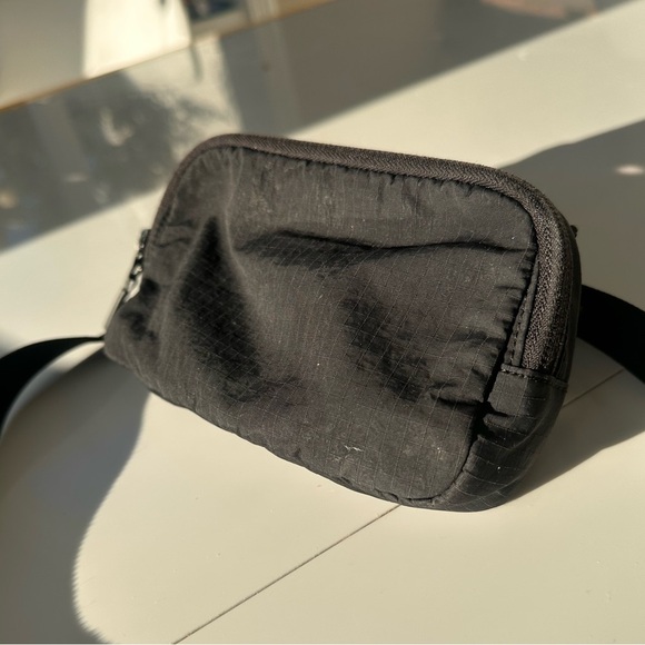 lululemon athletica Handbags - lululemon athletica everyday belt bag mini